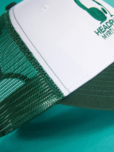 cappellino-trucker-6-pannelli-personalizzato-mesh-cap-57.webp