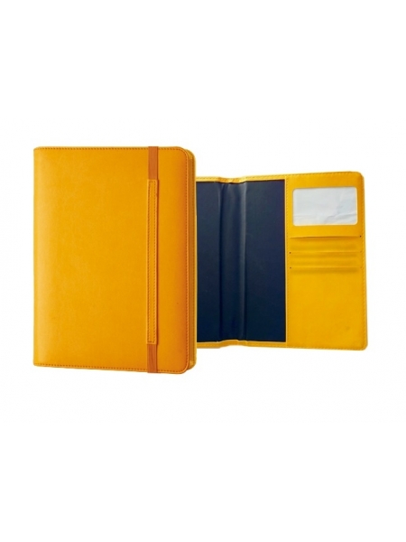 Agenda con custodia e porta card - da 5,22€