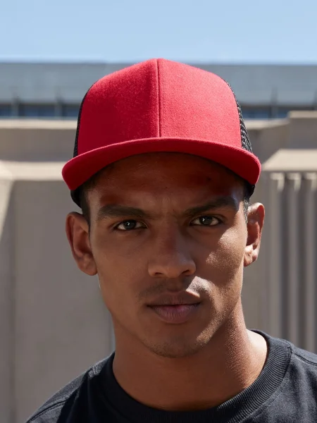 cappellino-modello-rap-e-snapback-personalizzato-beechfield-original-flat-peak-6-panels-trucker-19.webp