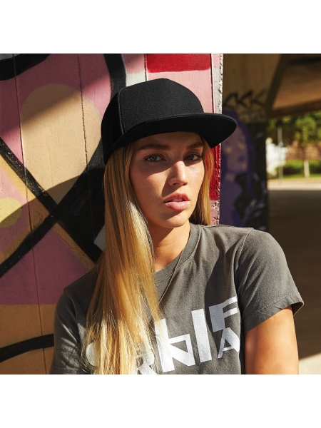 Cappellino modello rap e snapback personalizzato Beechfield Original Flat Peak 6 Panels Snapback