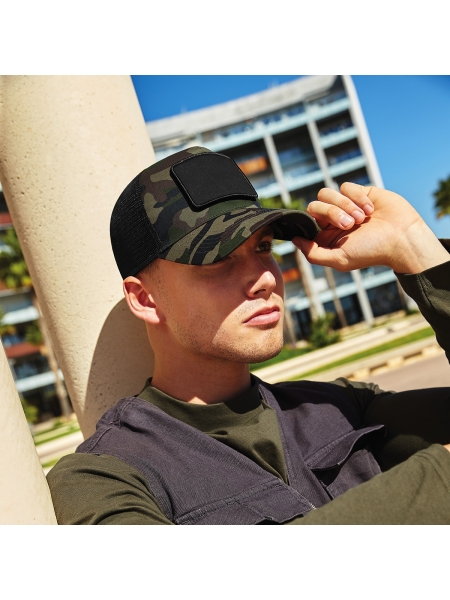 Cappellino modello rap e snapback personalizzato Beechfield Patch Snapback Trucker