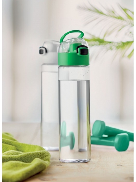 Borraccia in plastica PCTG 600 ml con blocco di sicurezza sul tappo