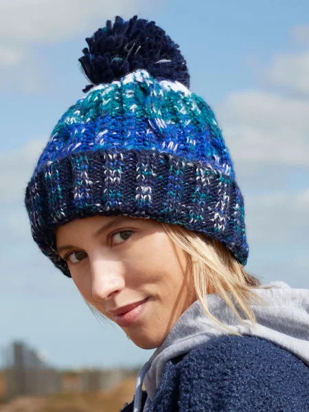 cappello-invernale-con-pon-pon-personalizzabile-beechfield-corkscrew-pom-pom-22.webp
