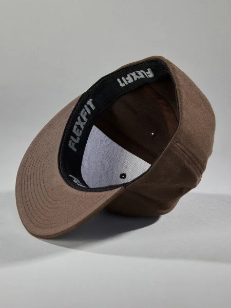 cappello-rap-e-snapback-personalizzato-myrtle-beach-flexfit-flat-peak-52.webp