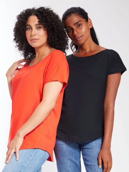 maglietta-donna-personalizzata-mantis-loose-fit-t-11.webp