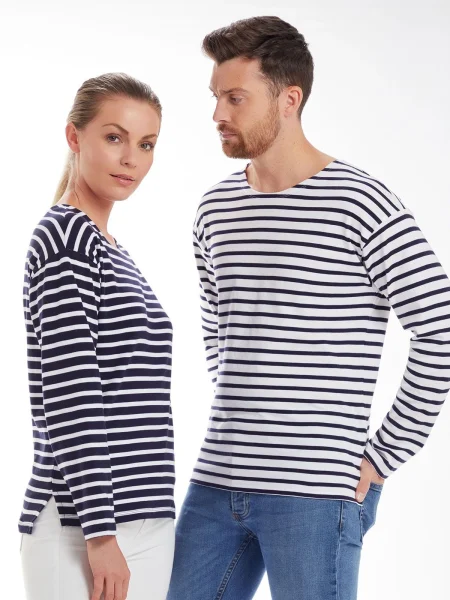 maglietta-unisex-personalizzata-mantis-one-breton-top-8.webp
