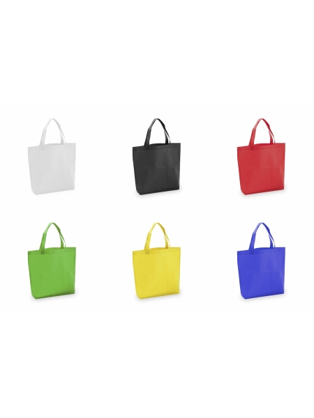 6_shopper-in-tnt-ajaccio.jpg