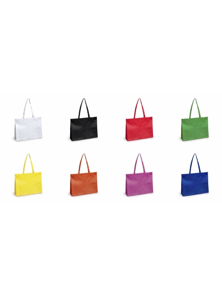 8_shopper-in-tnt-alassio.jpg