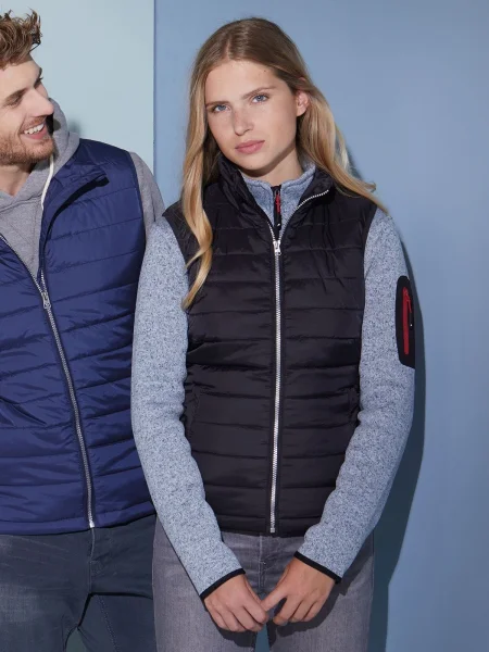 smanicato-personalizzato-imbottito-per-donna-in-poliammide-27.webp