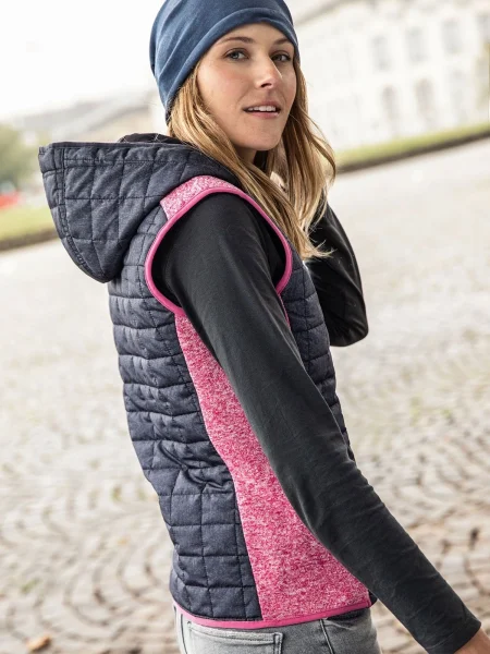 gilet-donna-trapuntato-ladies-knitted-hybrid-vest-27.webp