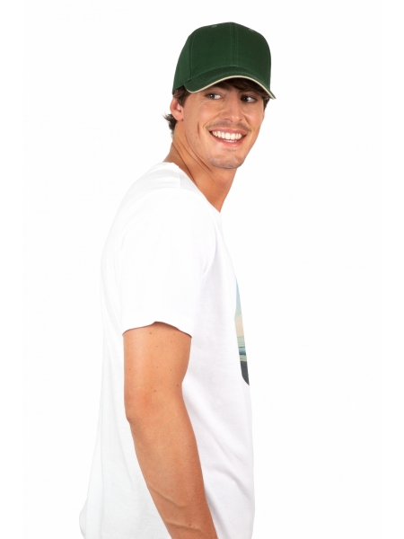 Cappellino con visiera sandwich a contrasto AZ