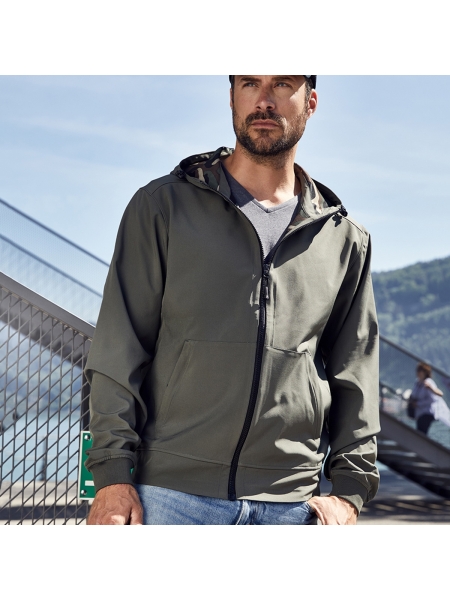 Softshell da uomo personalizzato James & Nicholson Men's Hooded Softshell Jacket