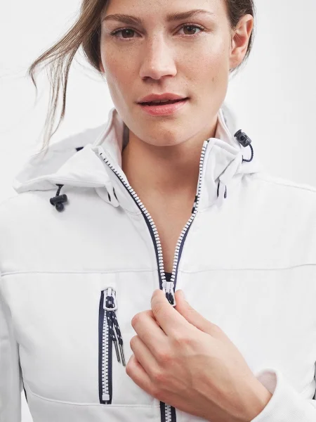 giacca-softshell-donna-personalizzata-idrorepellente-james-nicholson-ladies-maritime-jacket-44.webp