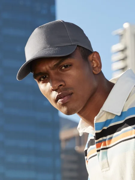 cappellino-modello-rap-e-snapback-personalizzato-beechfield-urbanwear-5-panel-snapback-10.webp