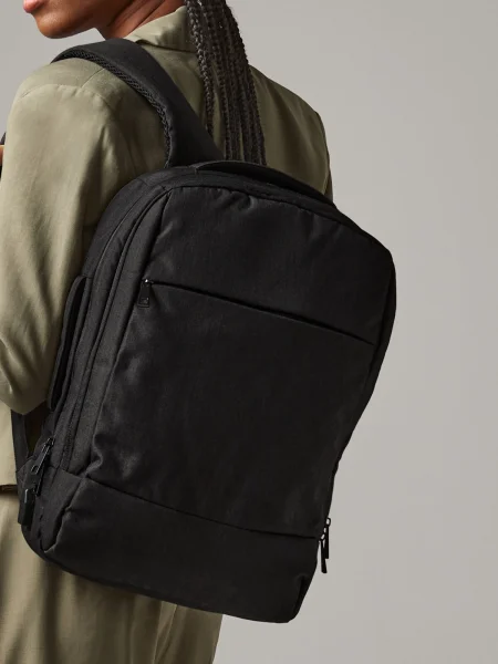 zaini-promozionali-q-tech-charge-convertible-quadra-15.webp