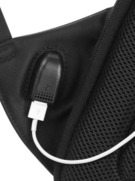 zaino-porta-pc-personalizzato-quadra-project-charge-security-backpack-16.webp
