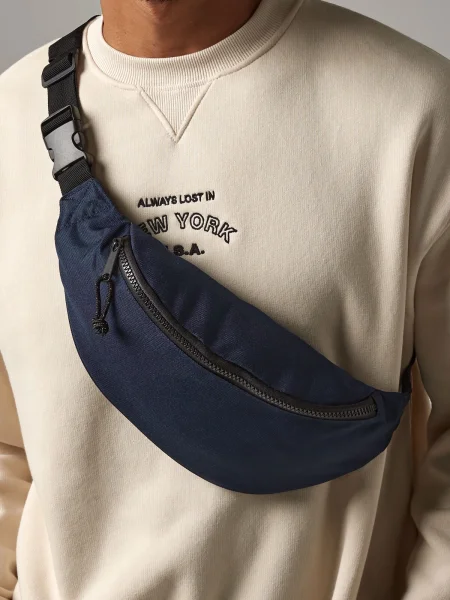 marsupio-in-poliestere-riciclato-personalizzato-bag-base-recycled-waistpack-16.webp