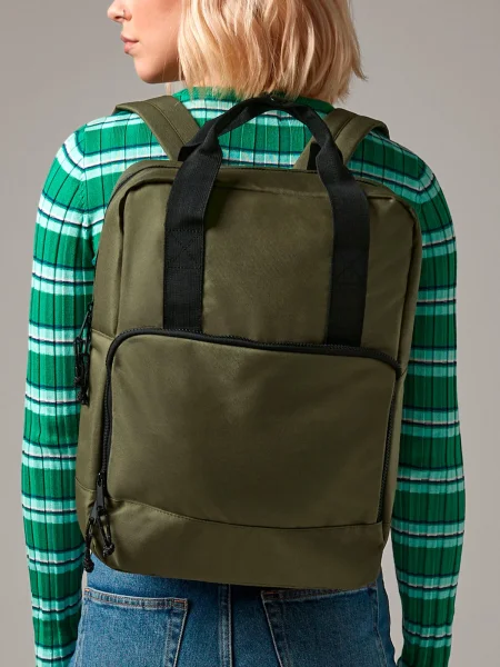 zaino-termico-in-poliestere-riciclato-personalizzato-bag-base-recycled-twin-handle-cooler-backpack-12.webp