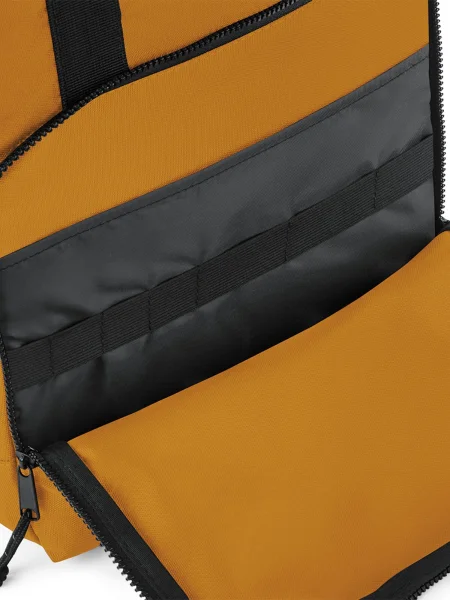 zaino-termico-in-poliestere-riciclato-personalizzato-bag-base-recycled-twin-handle-cooler-backpack-15.webp
