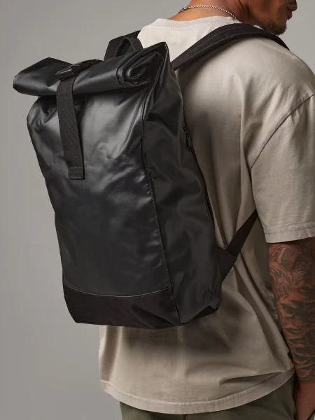 zaino-roll-top-impermeabile-personalizzato-bag-base-tarp-roll-top-backpack-17.webp