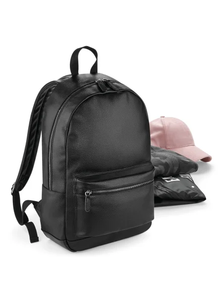 zaino-classico-personalizzato-bag-base-faux-leather-fashion-backpack-black-15.webp
