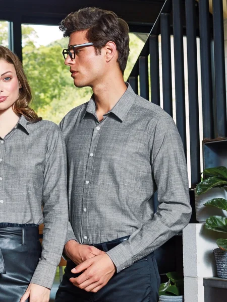 camicia-da-uomo-in-cotone-personalizzata-slub-chambray-17.webp