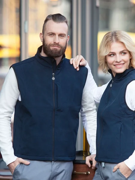 gilet-in-softshell-uomo-personalizzato-karlowsky-mens-softshell-waistcoat-classic-18.webp