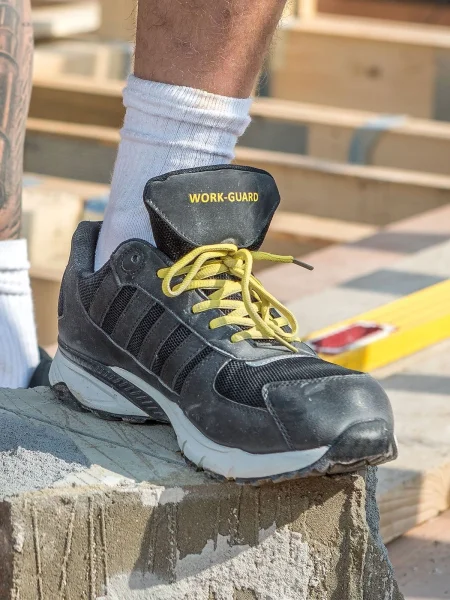 scarpe-professionali-lightweight-safety-trainer-result-9.webp