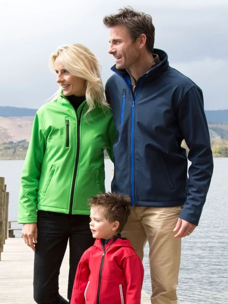 softshell-uomo-320-g-m2-personalizzabile-result-tx-performance-hooded-16.webp