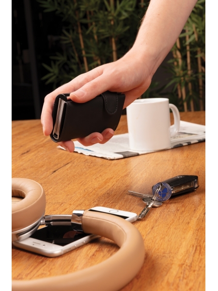 Portatessere RFID in alluminio con portafoglio