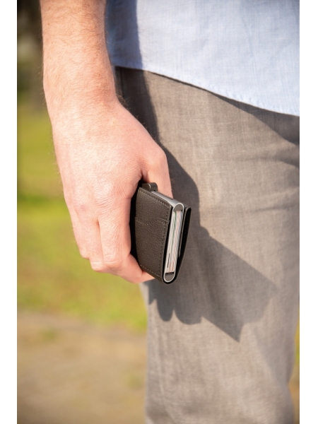 Portatessere e portafoglio con protezione RFID personalizzato C-Secure XL