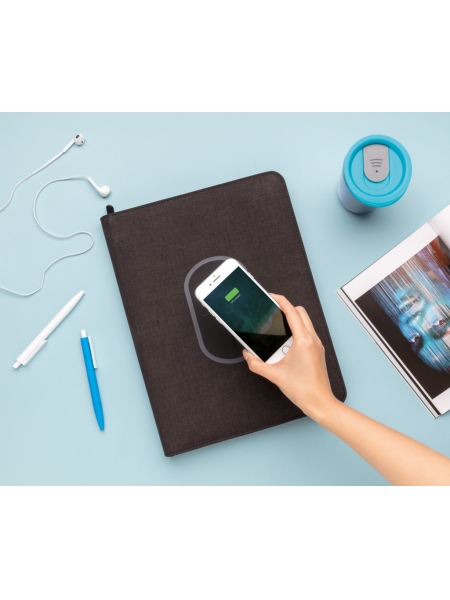 Organizer portadocumenti A4 con caricabatteria wireless personalizzato Edulf