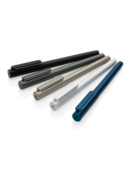 Penna in plastica e metallo personalizzata X6