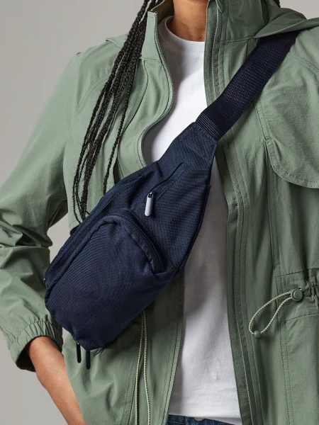 marsupio-da-viaggio-in-poliestere-quadra-belt-bag-16.webp