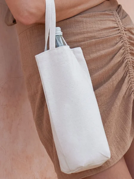 shopper-personalizzate-in-cotone-canvas-fairtrade-bottle-bag-8x27x8-cm-33.webp