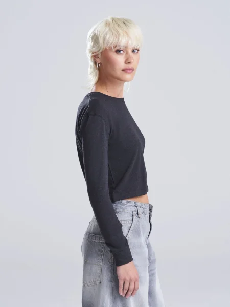 t-shirt-on-line-da-donna-long-sleeved-cropped-10.webp
