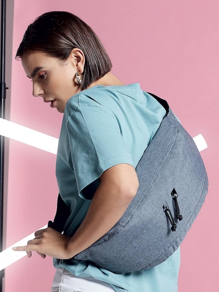 4_marsupio-oversized-across-body-bag.jpg