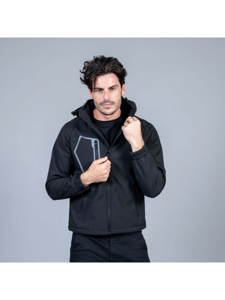 Softshell impermeabile uomo personalizzato Bolzano
