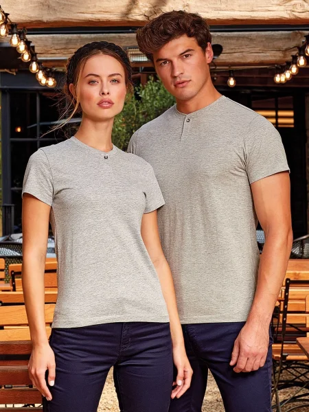 maglie-personalizzate-donna-in-cotone-e-poliestere-riciclati-12.webp