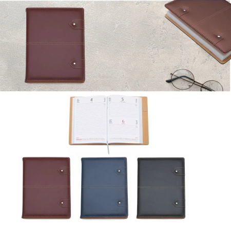 Agenda gadget in similpelle con inserto per penna cm 15x21
