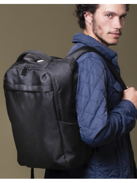 Davos Essential Laptop Backpack - SHUGON
