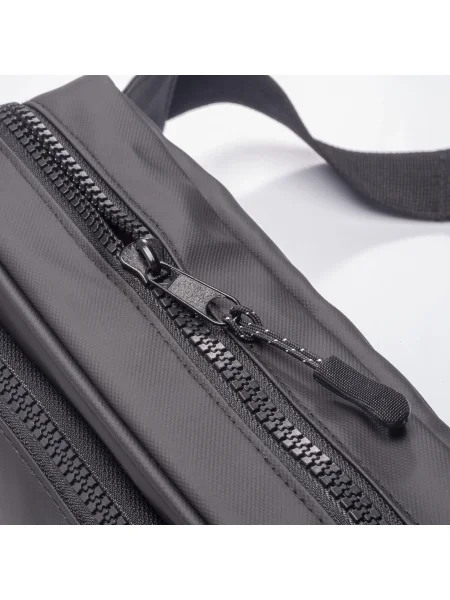 marsupio-personalizzato-demi-design-milano-nolo-waist-bag-02-nero-3.webp
