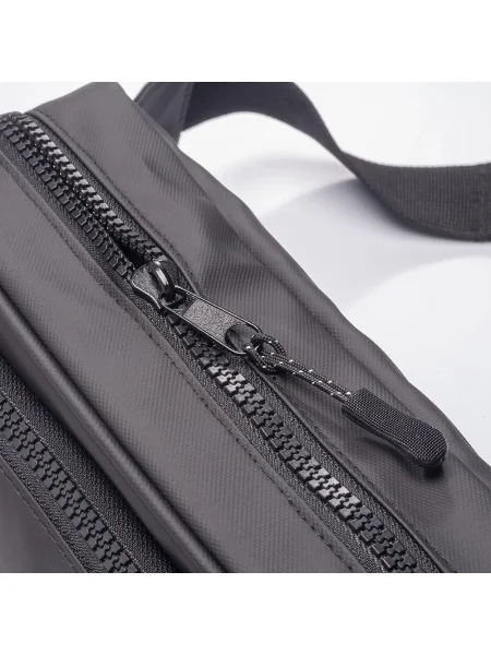 marsupio-personalizzato-demi-design-milano-nolo-waist-bag-02-nero-7.webp