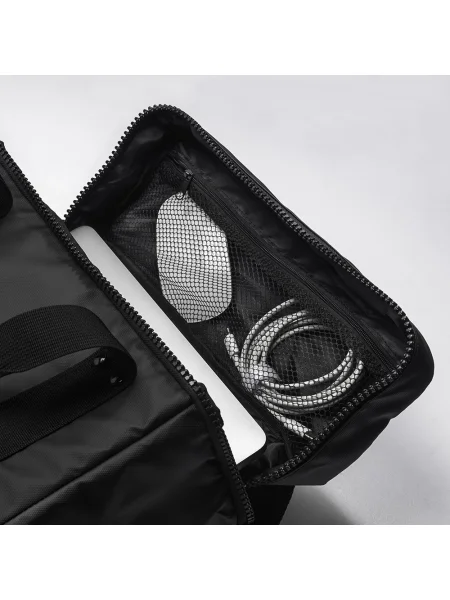 zaino-per-pc-in-poliestere-600d-personalizzato-demi-design-milano-nolo-backpack-02-nero-12.webp