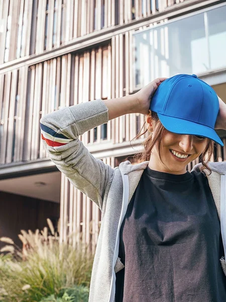 cappellino-con-visiera-adulto-6-pannelli-personalizzabile-atlantis-bolt-42.webp