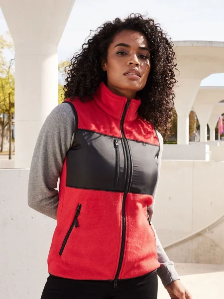 gilet-in-pile-donna-personalizzato-james-nicholson-29.webp