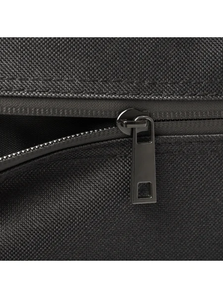 borsa-duffle-personalizzata-riley-02-nero-13.webp