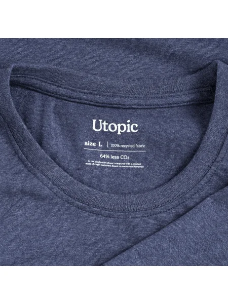 t-shirt-unisex-personalizzate-ecologiche-andrea-blu-notte-10.webp