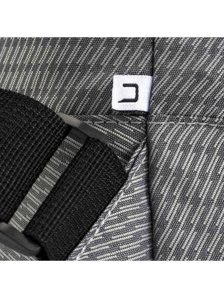 zaino-porta-pc-imbottito-personalizzato-demi-design-milano-eco-dyed-roll-08-grigio-7.webp