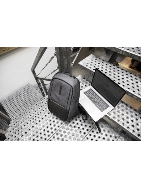 Zaino porta pc imbottito personalizzato in PVC Aliza